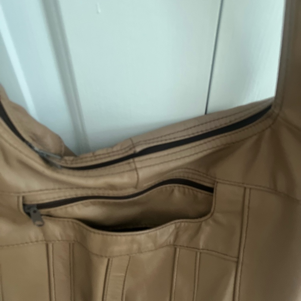 Brown Leather Shoulder Bag - Picture 2 of 4